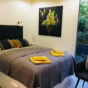 Studio Dworzec Gdański , Warszawa Polska